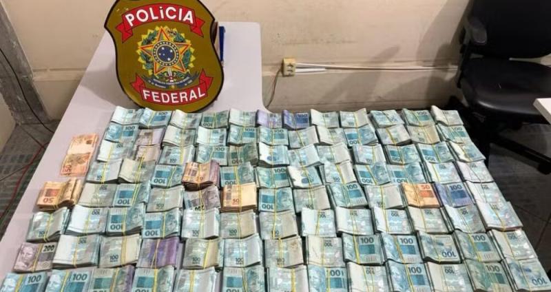Advogado é detido com aproximadamente R$ 500 mil em espécie dentro de mala na Bahia