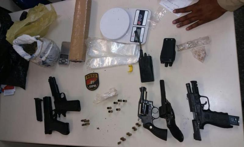 Quatro criminosos morrem em confronto com a polícia durante “festa do tráfico” na Bahia