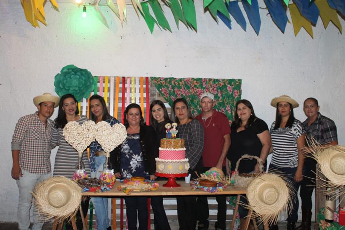 Prefeitura de Aracatu realiza festejos juninos para os funcionários da limpeza pública