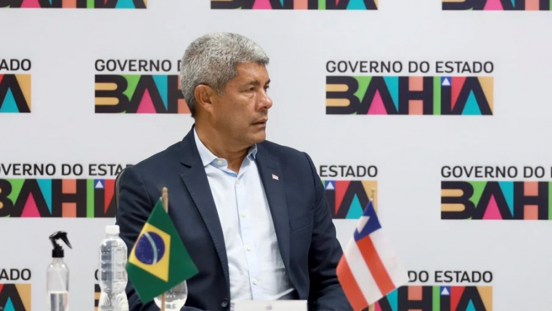 Jerônimo Rodrigues assina lei que aumenta ICMS na Bahia