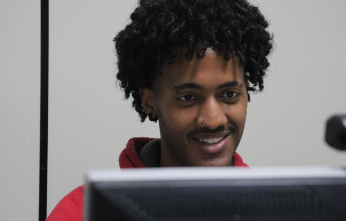 Partiu Estágio convoca 822 universitários para atuar no Estado