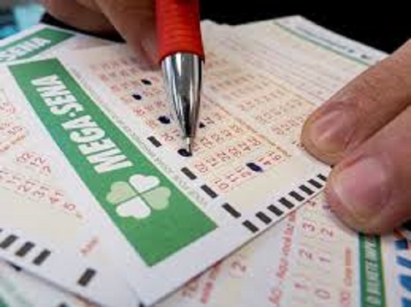 Mega-Sena acumula e pode pagar R$ 45 MILHÕES no sábado (01)