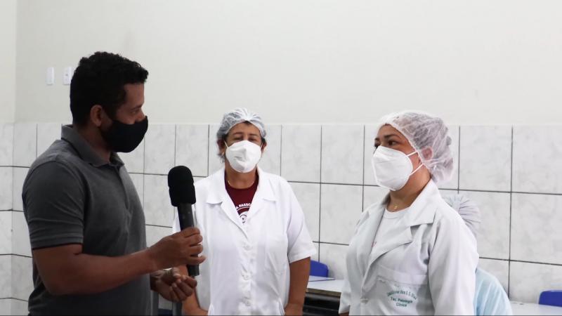 Vacinação contra Covid-19 para idosos é iniciada em Brumado, veja o vídeo com a reportagem especial