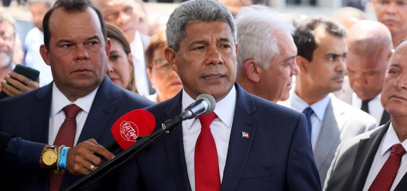 Regulação, ranking de mortes violentas e turismo são desafios do primeiro ano de Jerônimo Rodrigues