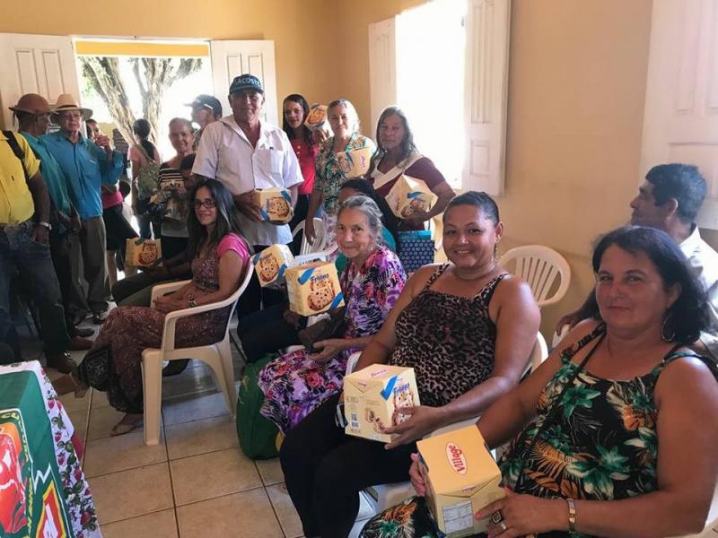 Prefeita Lêda Matias participa de assembleia e confraternização do Sindicato dos Trabalhadores Rurais de Aracatu