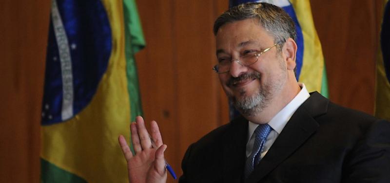 Palocci negocia delação em SP sobre consultoria e mercado financeiro, diz Folha