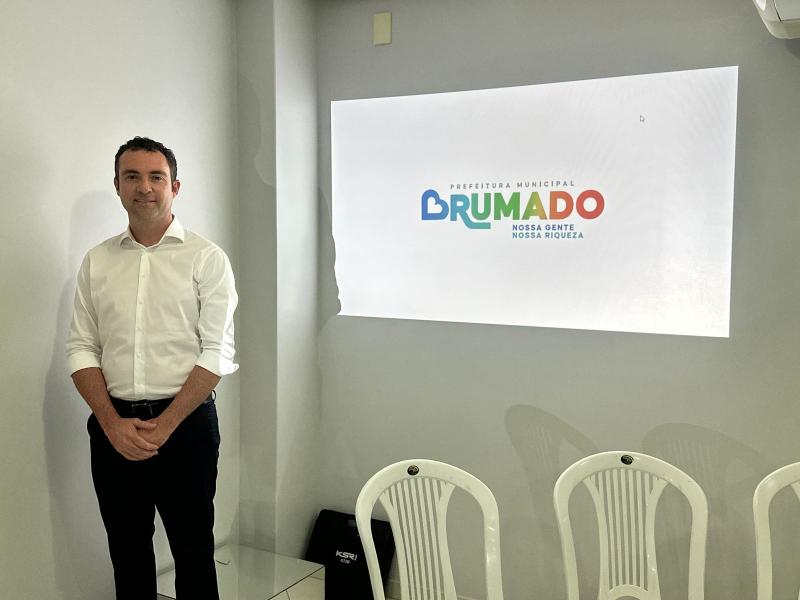 Brumado: Fabrício Abrantes apresenta parte da equipe de governo e lança logomarca da gestão