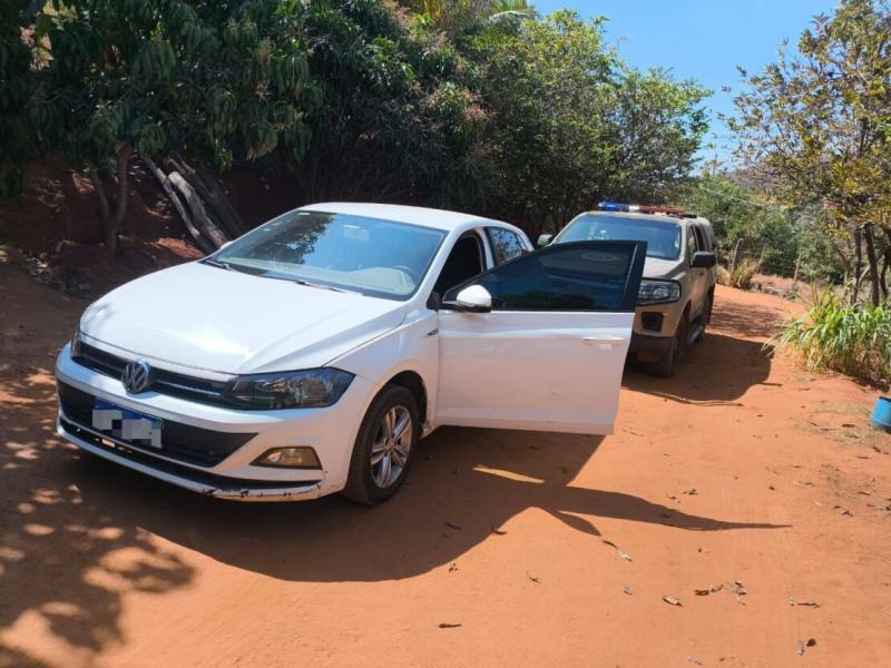 Jovem é detido após conduzir carro com placa clonada em Caetité