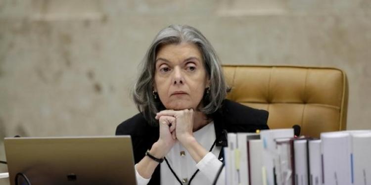 Cármen Lúcia barra posse de Cristiane Brasil em ministério