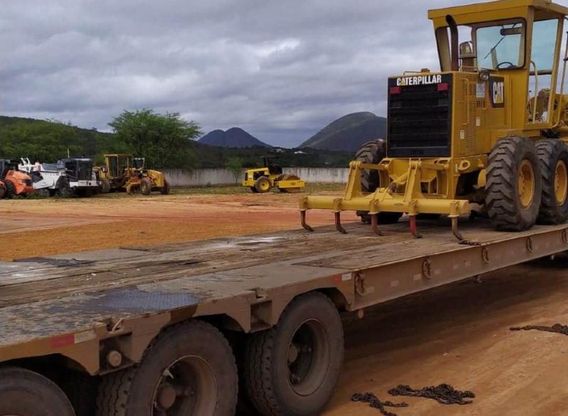 Recuperação da BA-142 deve ser iniciada ainda nesta semana; maquinário chega ao local