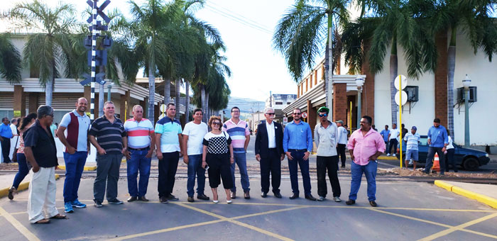 Brumado: Prefeitura vence burocracia da FCA e consegue liberar Passagem de Nível que liga o São Félix ao Centro; veja o vídeo 