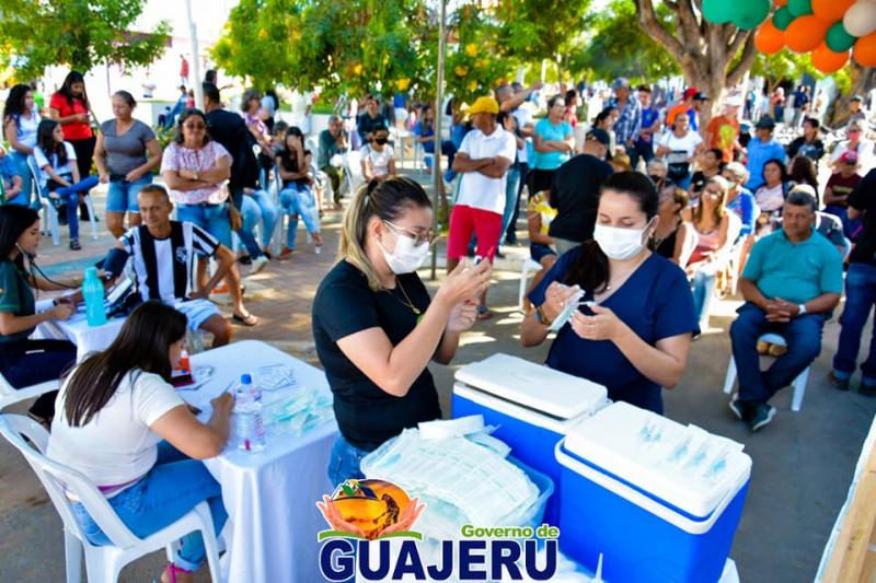 Prefeitura de Guajeru instala Stand da Saúde na Praça da Feira