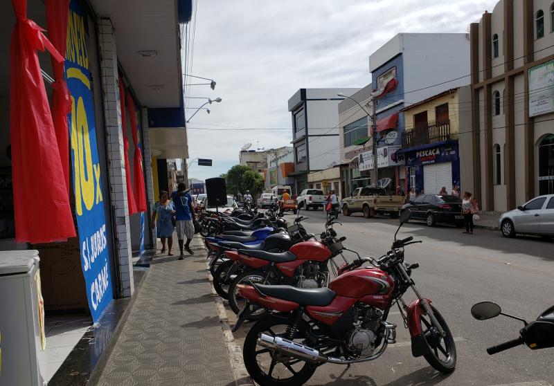 Comércio de Brumado estará funcionando com horário diferenciado neste fim de semana