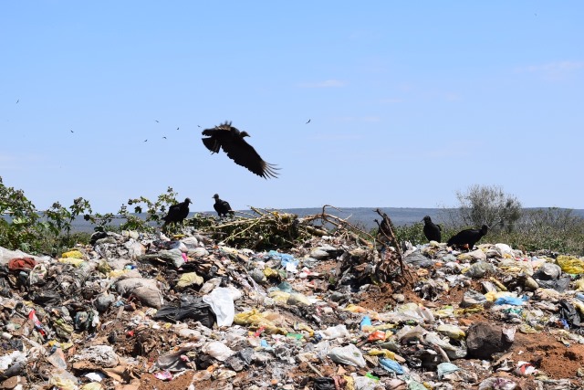 Morro do Chapéu é acionado pelo MP por manter lixões funcionando e descarte irregular de material