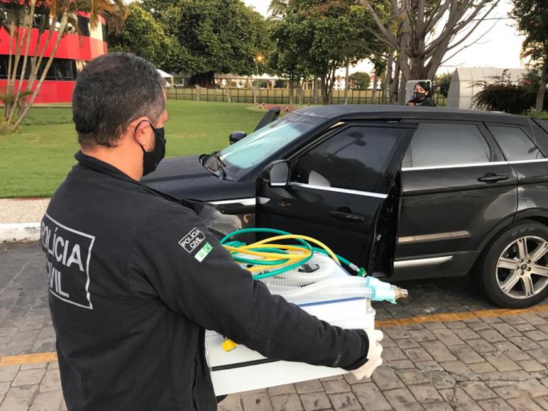 Operação contra empresa que deixou de entregar respiradores ao Consórcio Nordeste prende três pessoas