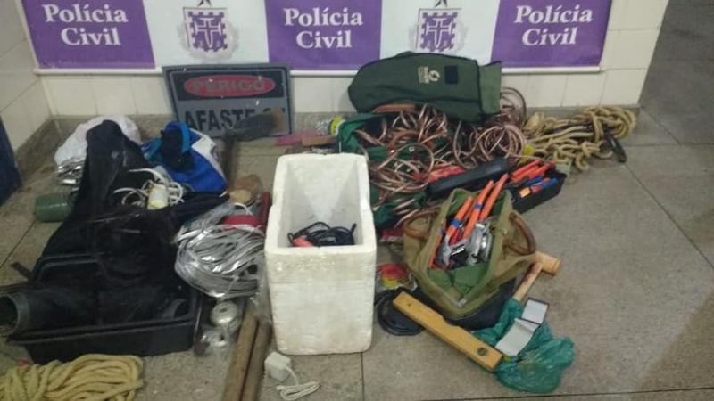 Brumado: Polícia Civil recupera bens furtados e detém três suspeitos