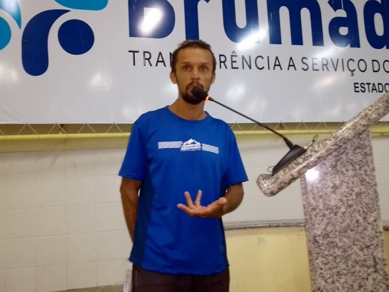 Atleta usa Tribuna Livre para convocar vereadores para o Ensaio e a “Maratona do Terrão”