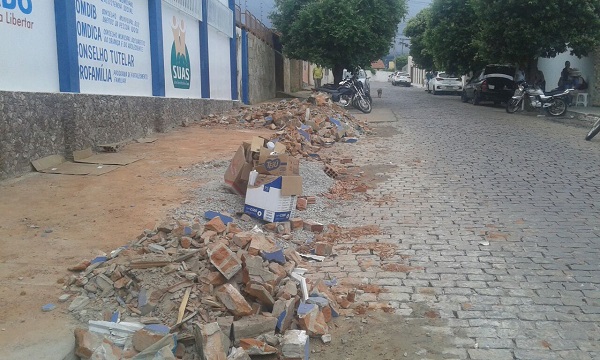 Brumado: mesmo em reforma Central de Marcação realiza procedimentos e causa incômodo para os pacientes