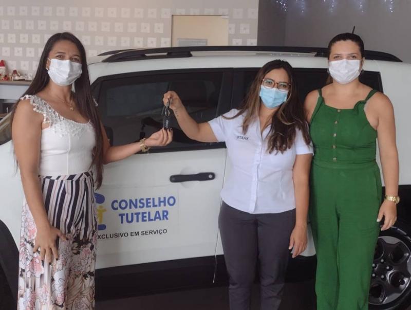 Assistência Social de Guajeru é beneficiada com veículo 0km que atenderá as demandas do Conselho Tutelar