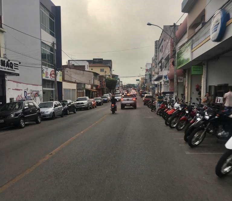 Homem com sinais de embriaguez tenta se passar por fiscal do CREA no comércio de Brumado e é preso