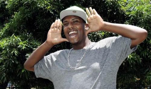 MC Beijinho vai puxar trio sem corda no Carnaval