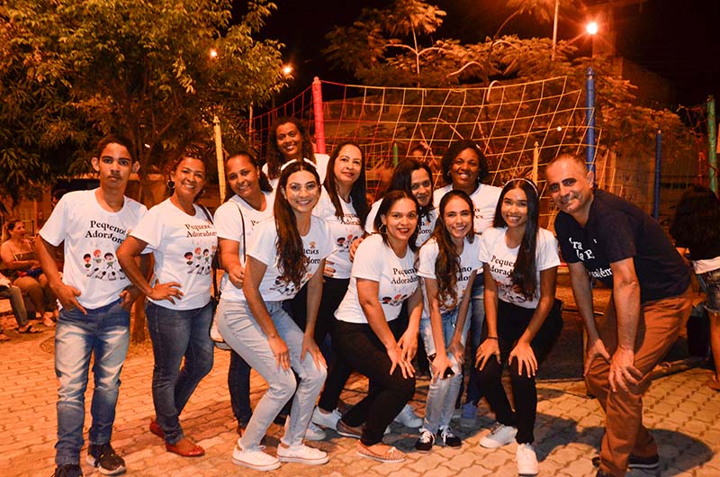 Igreja Nova Sião de Brumado garantiu a alegria de dezenas de crianças com ação social