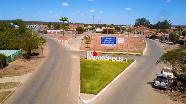 Pré-candidato a deputado Manuel Rocha mostra curiosidades de Baianópolis