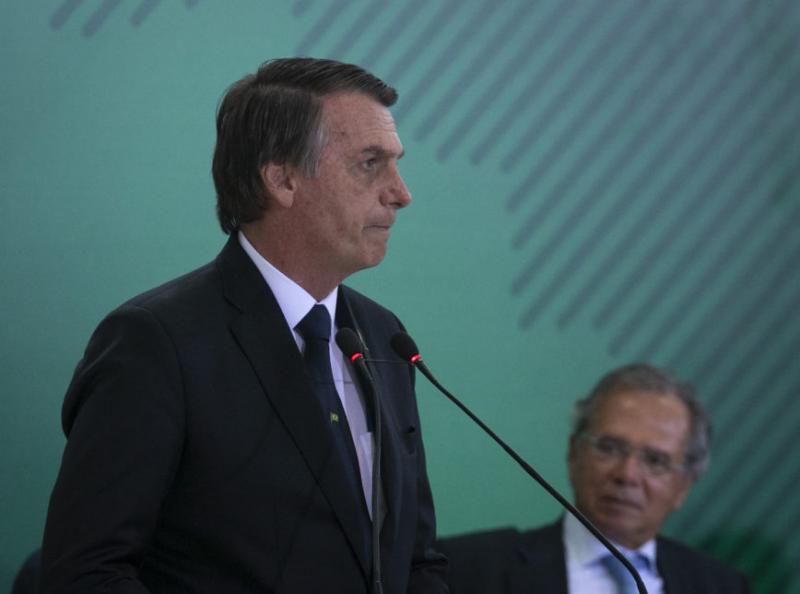 Bolsonaro diz que reforma da Previdência igualará ricos e pobres