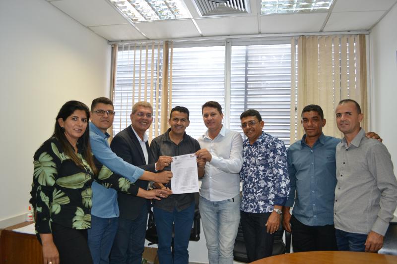 Prefeitura de Guajeru solicita apoio para construção de novo Mercado municipal na cidade