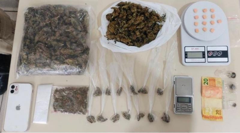 Acusado de tráfico de drogas é preso pela polícia militar em Vitória da Conquista