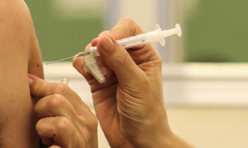 Covid-19: Novos acordos podem aumentar o número vacinas previstas para 2021