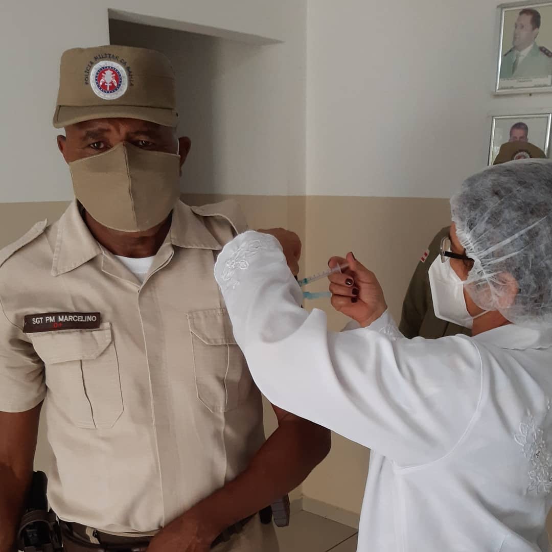 Brumado: 34ª CIPM inicia vacinação de policiais