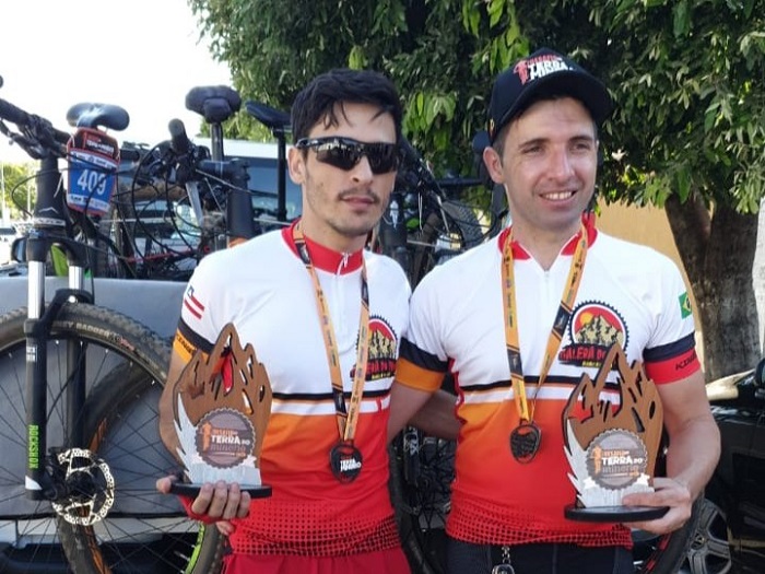 Aracatuense Alex Carvalho fica em primeiro lugar no 'Desafio Terra do Minério', realizado em Brumado