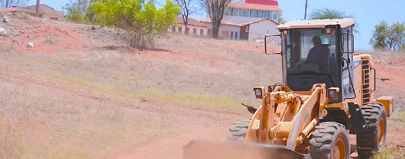 Governo de Guajeru inicia limpeza das aguadas do município 