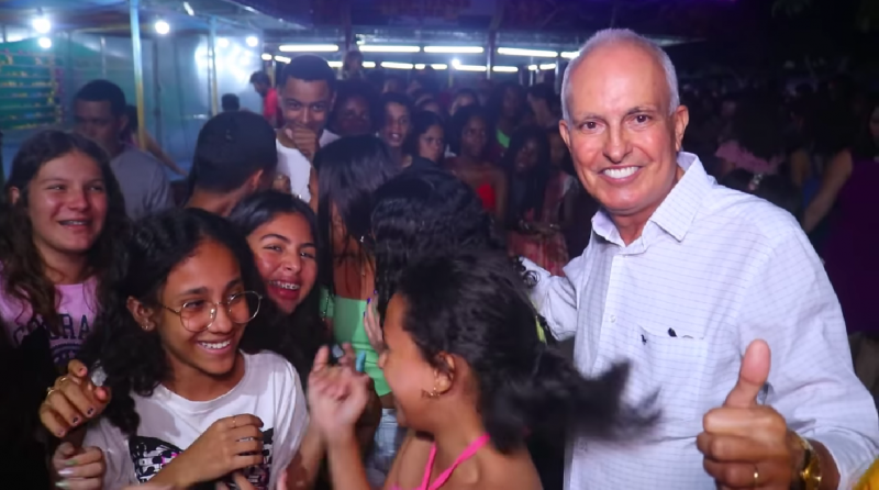 Prefeitura de Tanhaçu proporciona momentos de lazer entre pais e crianças em ação do dia do trabalhador