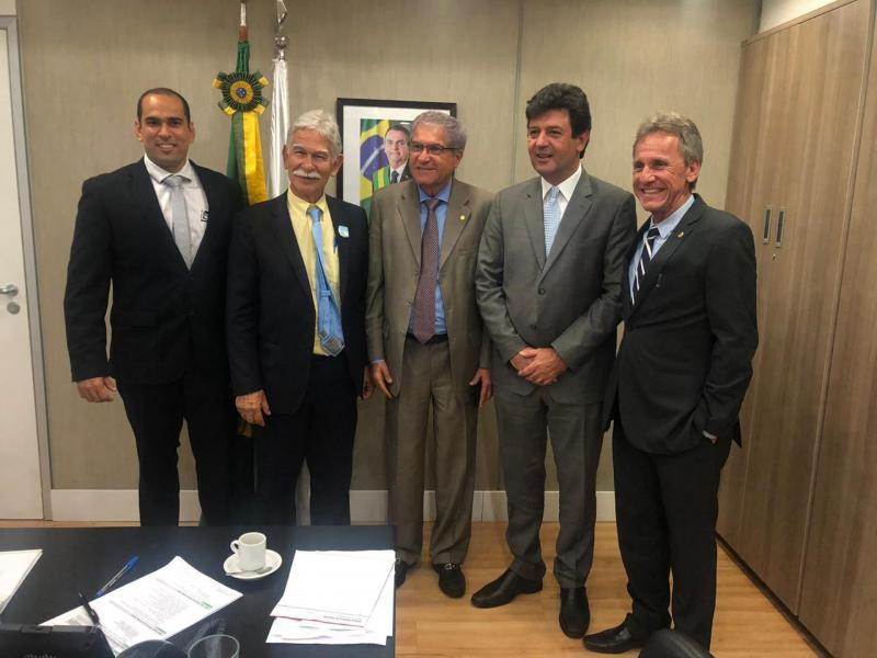 Em audiência em Brasília no Ministério da Saúde, prefeito e secretário buscam novas conquistas para Brumado