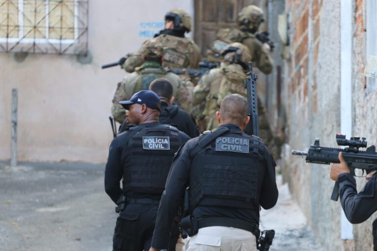 Força integrada localizou 65 líderes de facções em um ano na Bahia