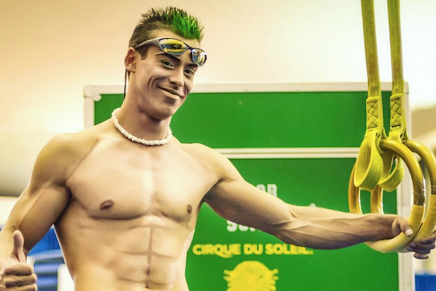 Acrobata do Cirque du Soleil morre durante apresentação