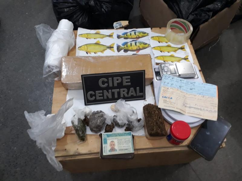 PM localiza dois laboratórios de refino de drogas em Jequié