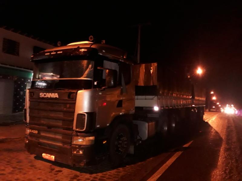 Rio do Antônio: Motorista de Carreta é detido pela polícia após fazer ameaças com arma de fogo