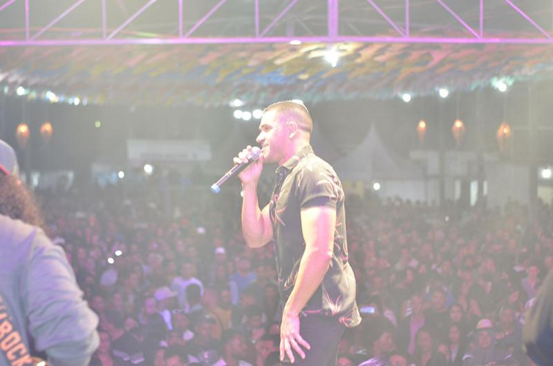 Segunda noite de Shows no São Pedro tem apresentação de Joelma que atraiu grande público