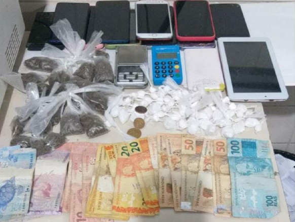 Casal é preso acusado de tráfico de drogas em Tanhaçu