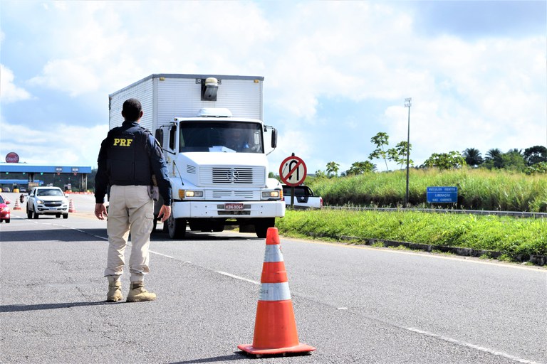 Feriado do Dia do Trabalho contará com reforço na fiscalização nas rodovias federais da Bahia