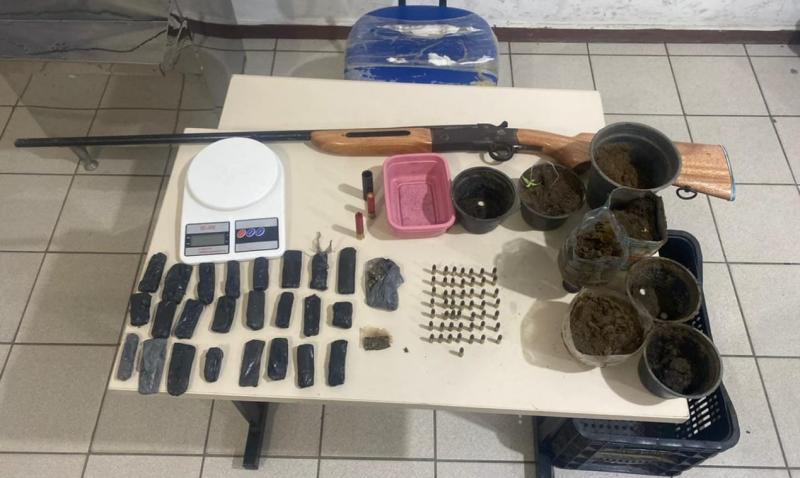 Políciais da CIPE Sudoeste apreendem acusado de tráfico de drogas