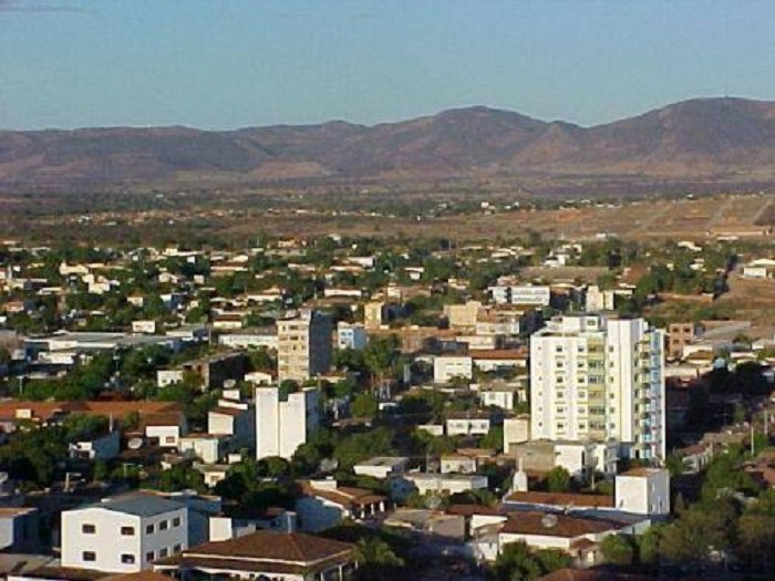 Jovem e mulher com deficiência visual são resgatados após serem mantidos em cárcere privado em Guanambi