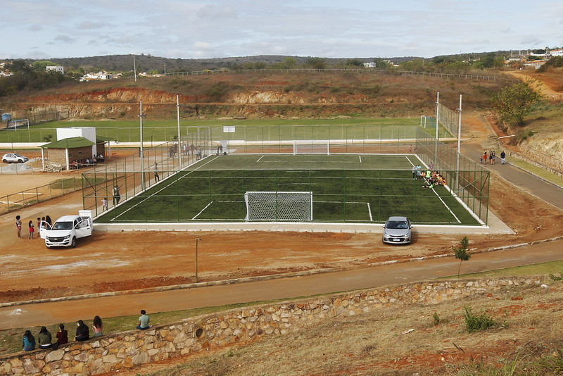 Maetinga: Governo do estado inaugura Arena Esportiva e dá início a obra de ampliação de Colégio 