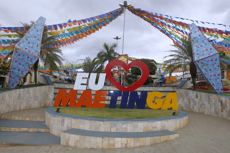 Maetinga: Governo do estado inaugura Arena Esportiva e dá início a obra de ampliação de Colégio 