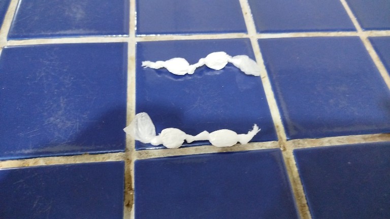 Homem é detido após ser pego em flagrante com algumas porções de cocaína em Brumado