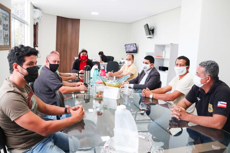 Sindicato dos Policiais Civis da Bahia busca apoio da Presidente da Câmara de Brumado