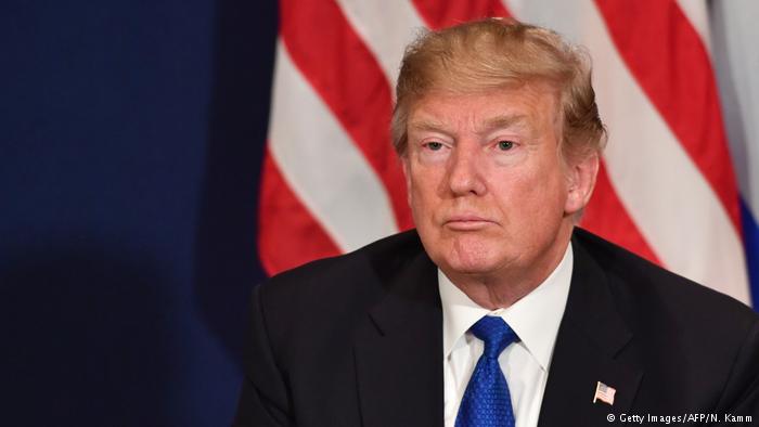 Trump propõe legalizar 1,8 milhão de 